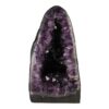 Amethist geode van 34cm hoog en fraaie donkerpaarse kleur
