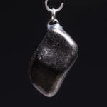 Shungiet hanger met oogje