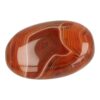 Fraaie carneool knuffelsteen van 63mm lang