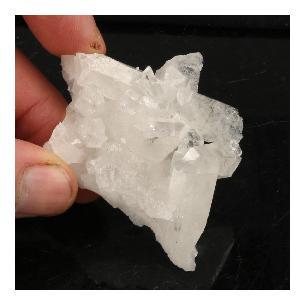 Fraai helder cluster bergkristal uit gouden driehoek set GD09