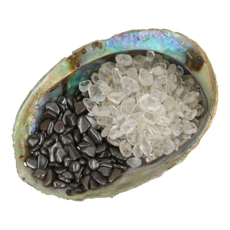 Bergkristal met hematiet op- en ontlaad set in abalone schelp
