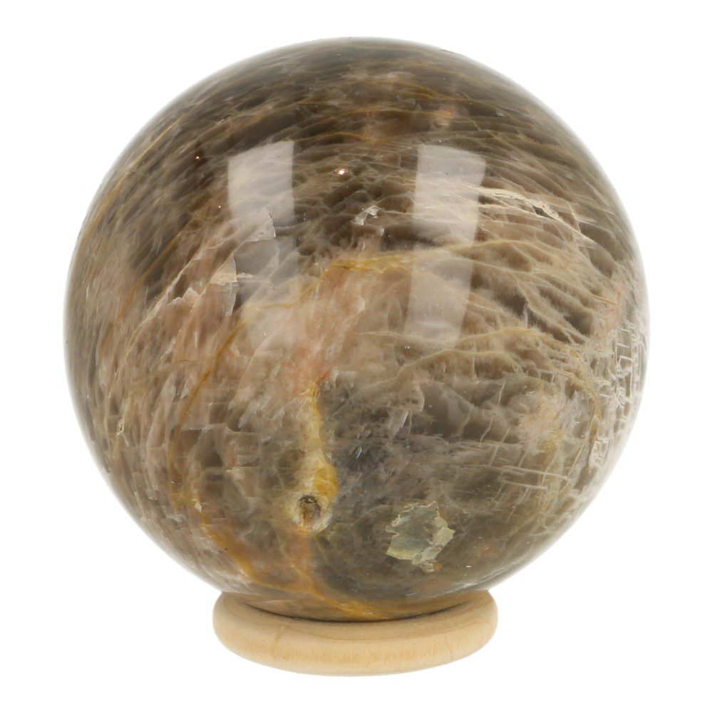 2e aanzicht van Fraaie zwarte maansteen bol van 64mm met mooie glans en houten ringetje