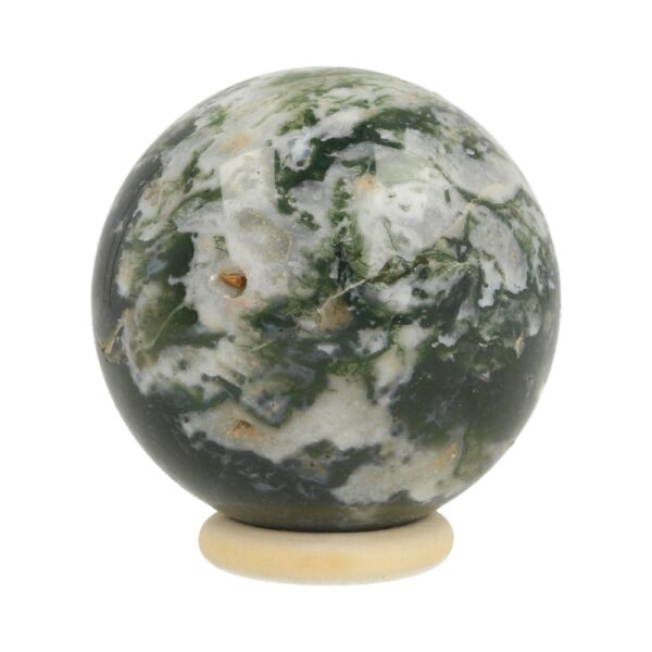 Fraai groen-witte boomagaat bol van 53mm en houten ringetje