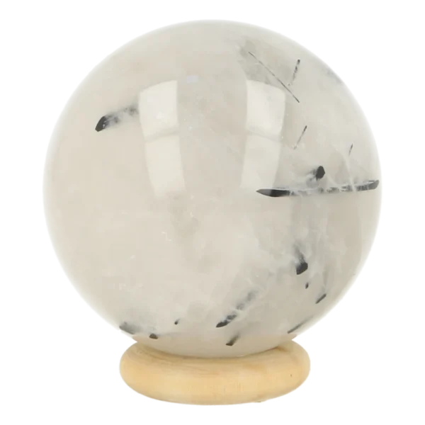Mooie witte toermalijnkwarts bol uit China met zwarte toermalijnkristallen en diameter van 44mm