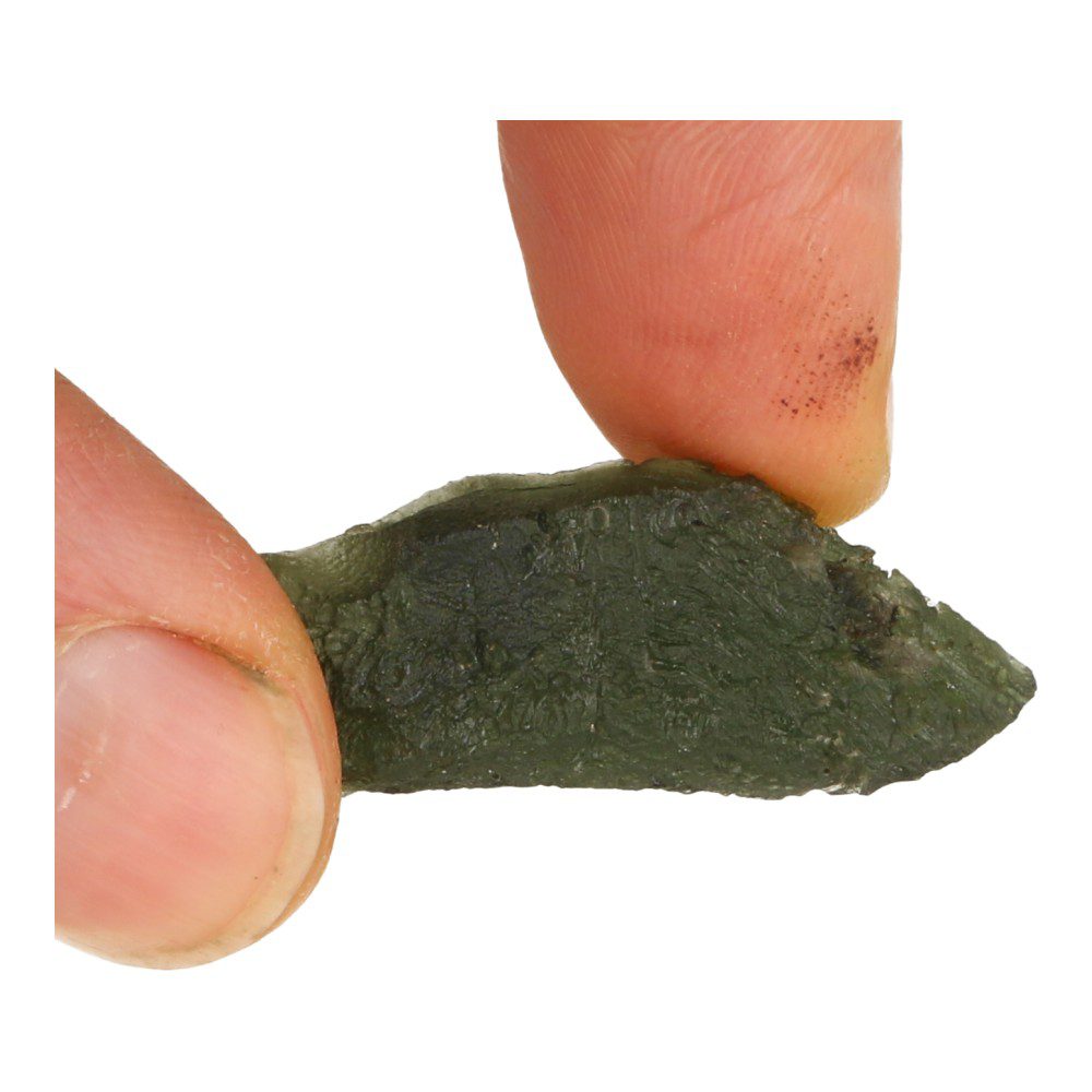 Bijzonder grillig stuk moldaviet met holtes en vlakke kant van 34mm lang en 5,8 gram - detail in hand