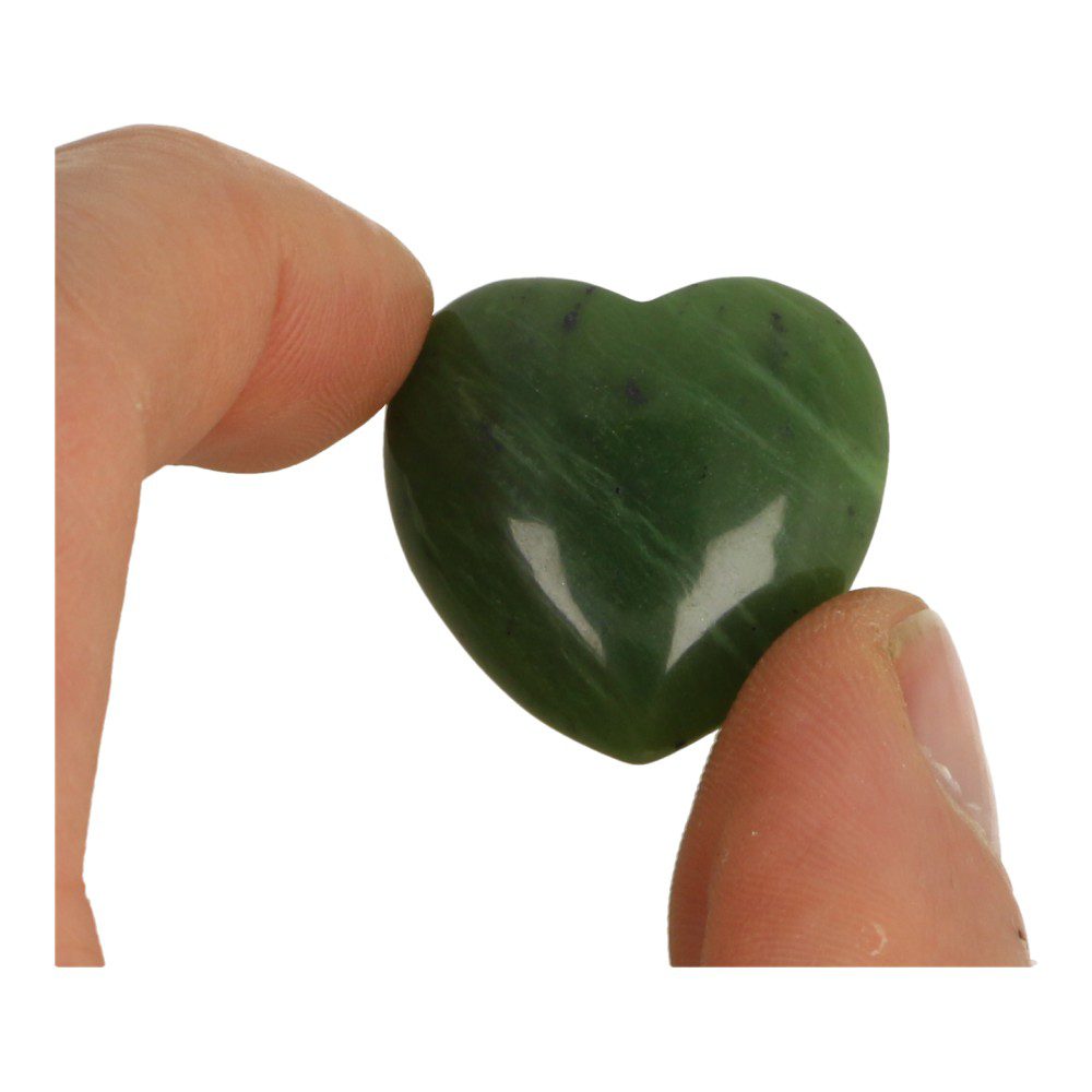 Jade hart van 3cm breed uit Canada - voorbeeld in hand