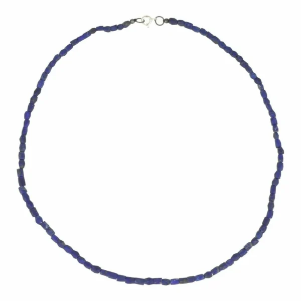 Fraaie lapis lazuli ketting 4mm geblokt met zilveren sluiting en een lengte van 45cm