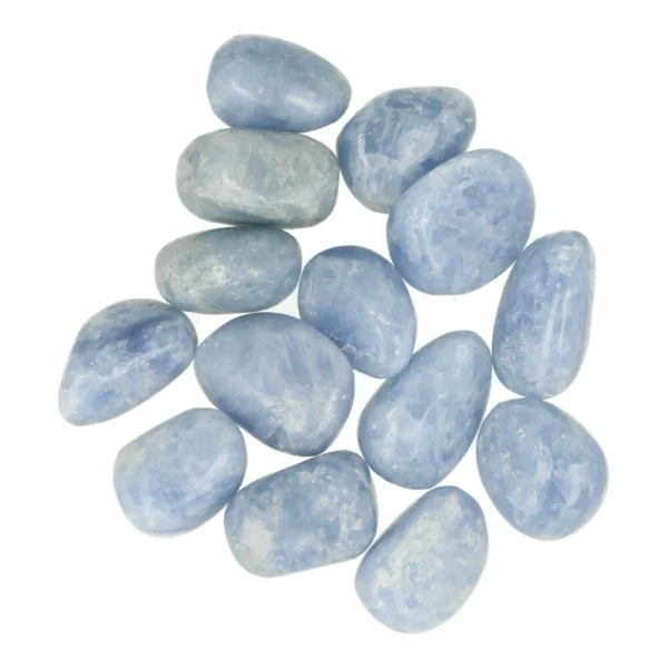 Fijne blauwe calciet trommelsteen van circa 3cm lang
