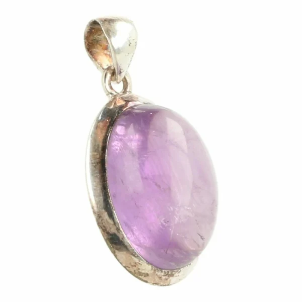Fraaie bol geslepen amethist hanger in zilver van 2cm hoog