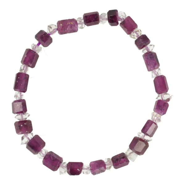 Fraaie robijn met herkimer diamond armband nr1