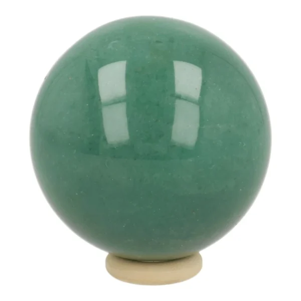 Fijne groene aventurijn bol met diameter van 49mm op houten ring
