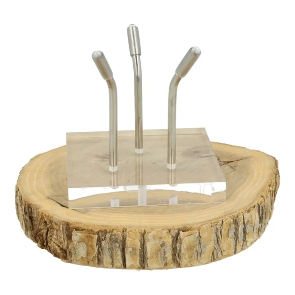 Leuke bol standaard van plexiglas met basis van 65mm en ongeveer 5,5cm hoog. Geschikt voor bollen vanaf 60mm diameter