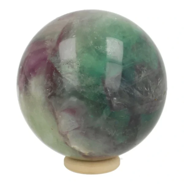 Mooie zachtgekeurde fluorpiet bol met diameter van 53mm op houten ring