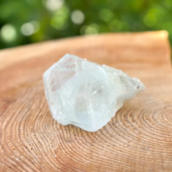 Mooi lichtblauw aquamarijn kristal (nr.3) uit Pakistan