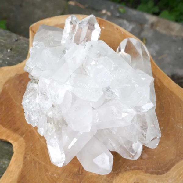 Zeer fraai en groot bergkristal cluster BK7 van 15cm breed uit Brazilië