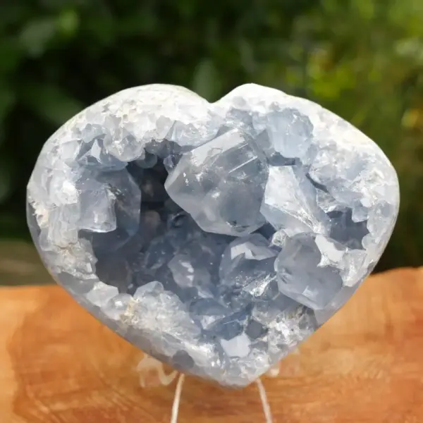 Fraai celestien hart met heldere kristallen en 96mm breed