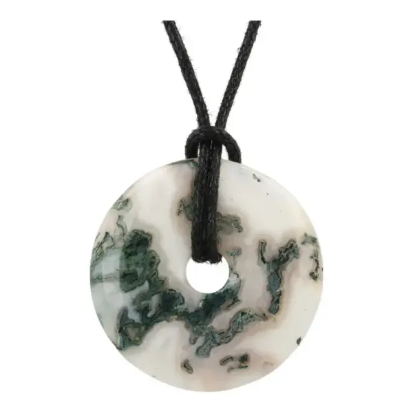 Fraaie boomagaat donut hanger met diameter van 4cm aan zwart waxkoord.