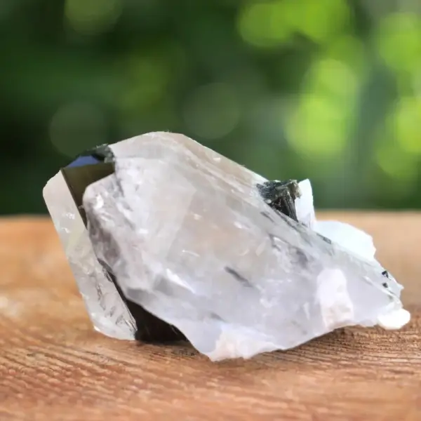 Fraai cluster met green cap toermalijn in gekristalliseerde bergkristal (nr.3) uit Pakistan