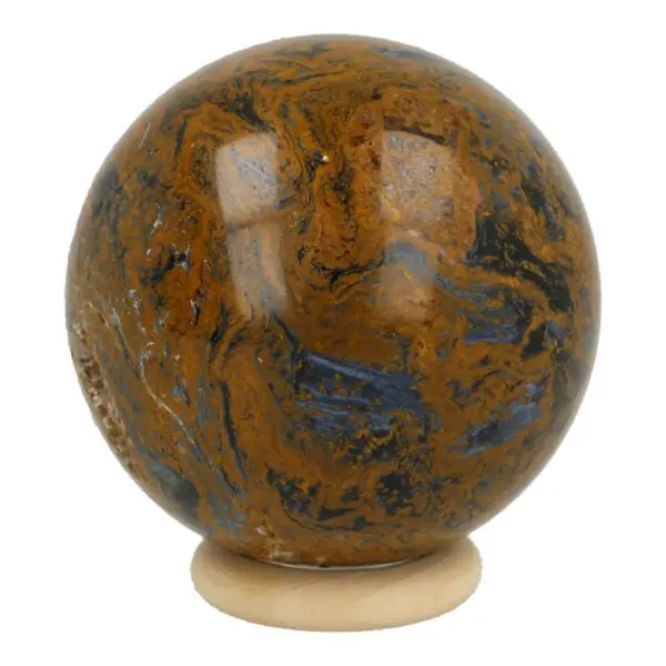 Fraaie pietersiet bol met diameter van 52mm (nr.1) op houten ring